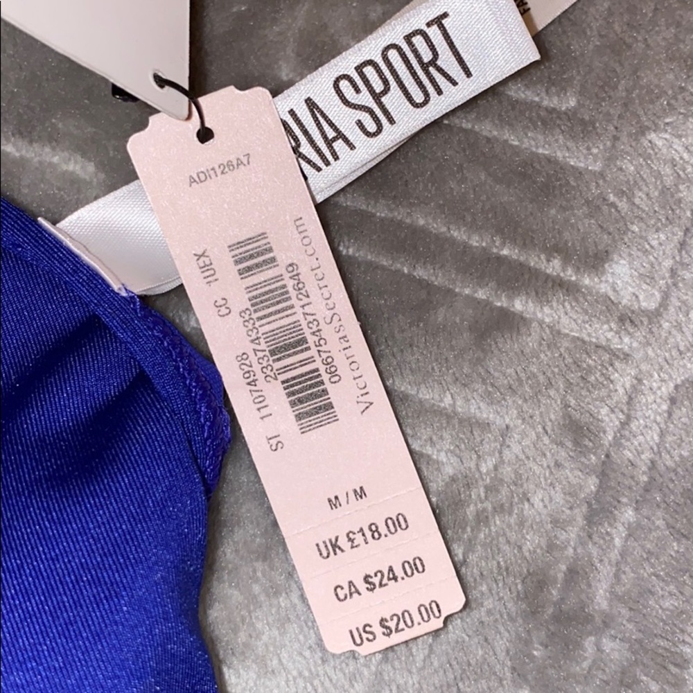 VS sports bras ! Brand new - Picture 3 of 4